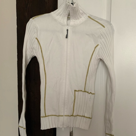 Athleta top - Picture 2 of 4